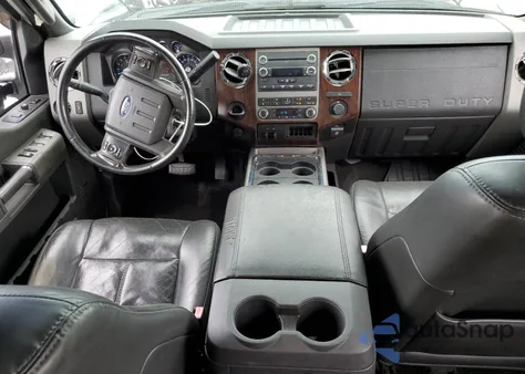 2011 Ford F350 Super Duty z USA, uszkodzony, nr VIN 1FT8W3CT1BEC66822